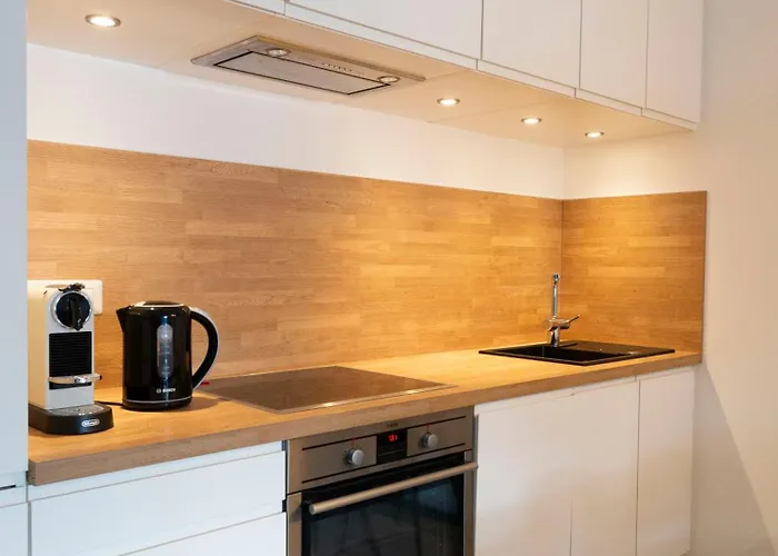 Madeline - Stunning View With A Pool And A Private Parking Cremia