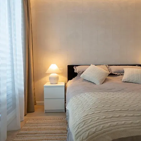 Madeline - Stunning View With A Pool And A Private Parking * Cremia