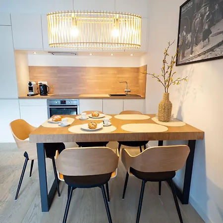 Apartmán Madeline - Stunning View With A Pool And A Private Parking *